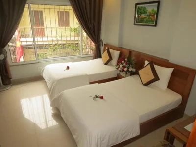 Habitación Doble o con 2 camas individuales con balcón — Green Hotel